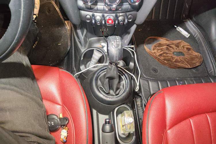 Used MINI 2016 1.2T ONE Pioneer Edition
