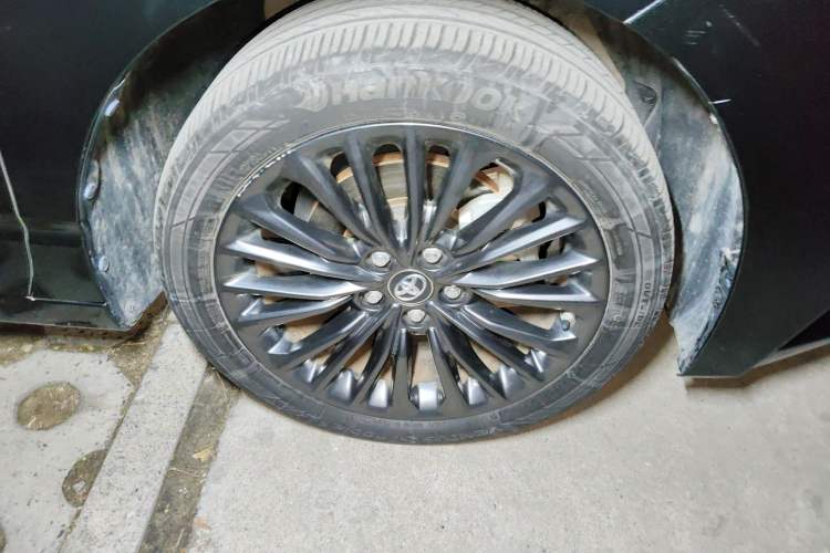 Used Toyota Avalon 2022 2.5L Touring Premium Edition