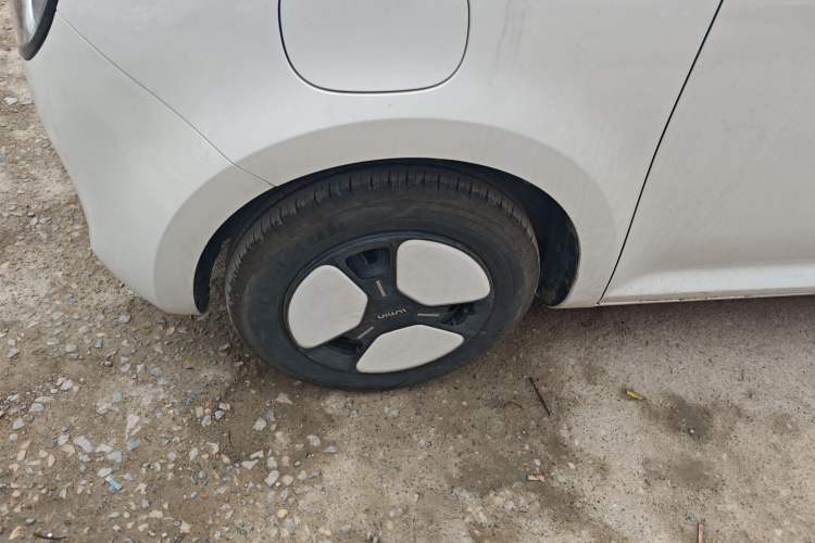 Used CHANGAN NEVO Lumin 2025 205 km Xiangqin Version Left Front Wheel Hub