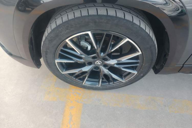 Used CHANGAN UNI-T 2023 Second-Generation 1.5T Prestige Model
