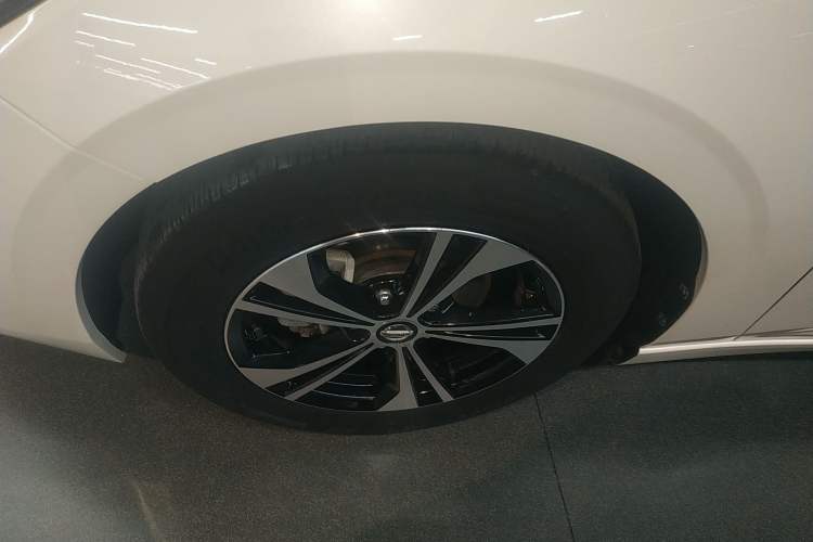 Used Nissan Sylphy 2020 1.6L XL CVT Enjoyment Edition Left Front Wheel Hub