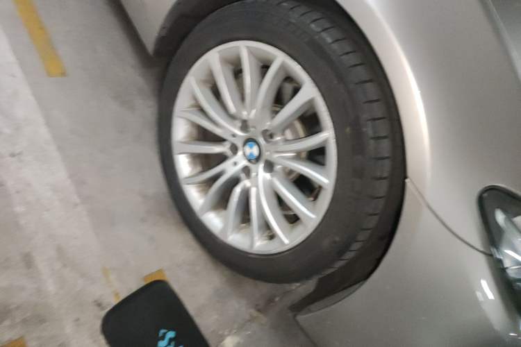 Used BMW 5 Series 2017 525Li Luxury Design Package
