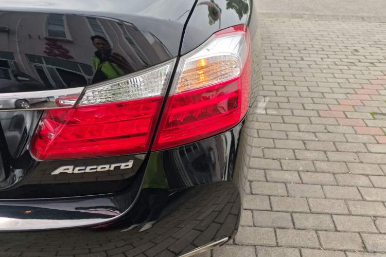 Used Honda Accord 2015 2.0L LX Comfort Edition
