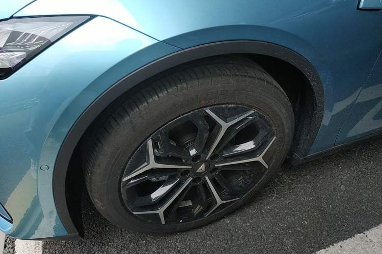 Used Deepal L07 2025 230Max Deep Blue Intelligent Driving AD PRO Range-Extended Version