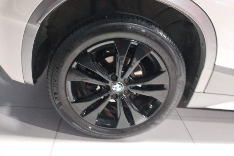 Used BMW X2 2021 sDrive20i M Sport Package Right Rear Wheel Hub