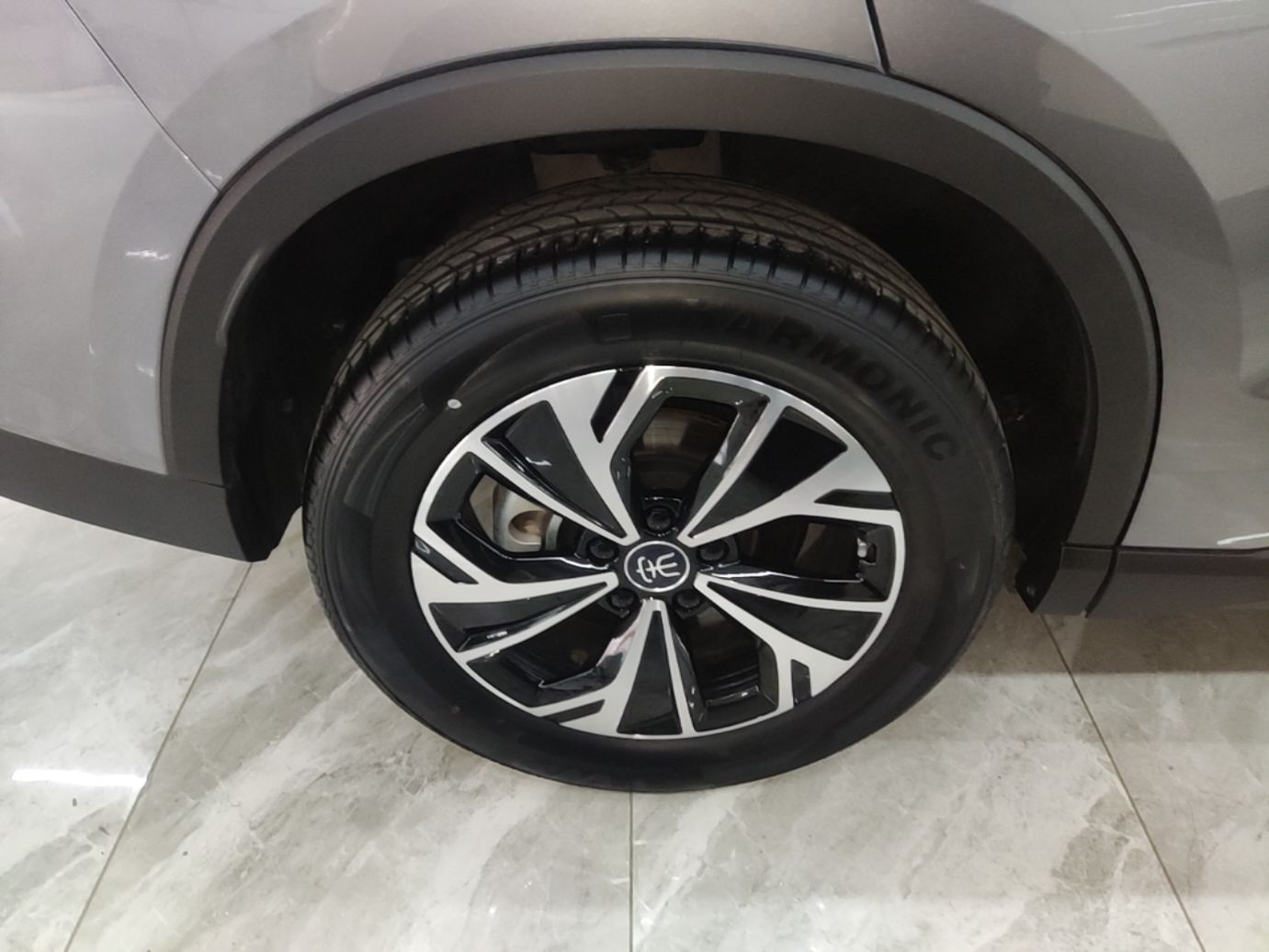 BYD Song Pro New Energy 2025 Second-Generation DM-i 75KM Leading Edition — снимка 11
