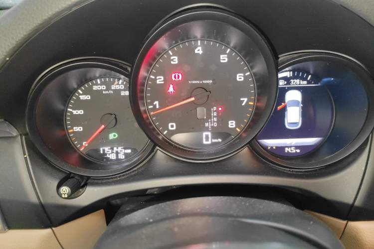 Used Porsche Macan 2017 Macan 2.0T Instrument Cluster