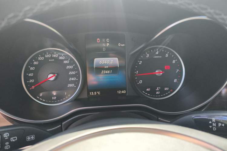 Used Mercedes-Benz V-Class 2022 V 260 Avantgarde Edition