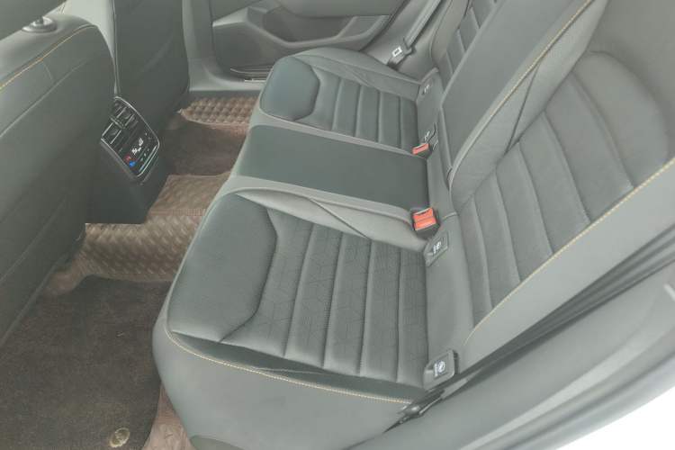 Used Volkswagen FAW-Volkswagen CC 2024 380TSI Striking Edition
