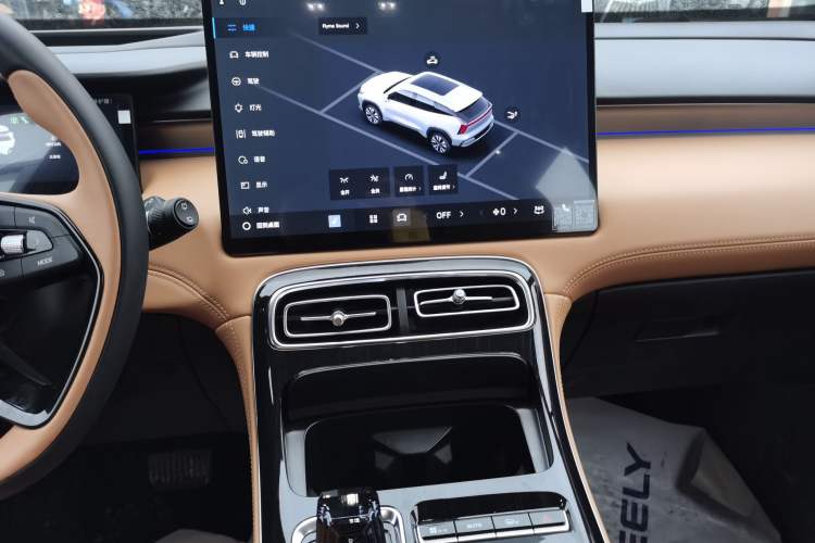 Used Geely Auto FX11 2025 4th Generation 1.5TD DCT Jinxiu
