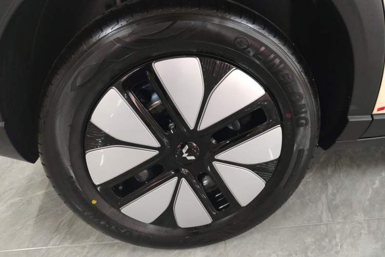 Used Wuling Bingo S 2025 Model 325km Deluxe Edition
