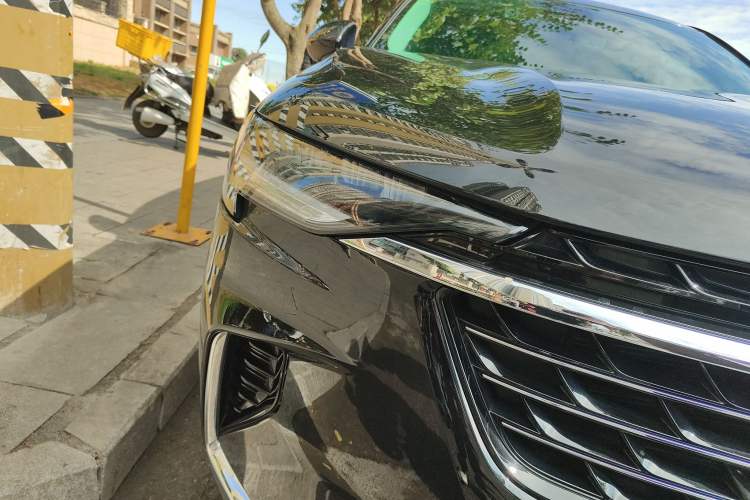 Used Buick Envision 2022 Encore Plus 652T Five-Seat Luxury Model