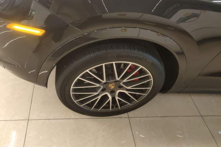 Used Porsche Cayenne 2021 3.0T U.S. specification