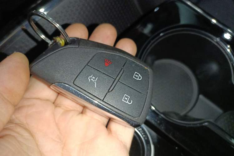 Used Chevrolet Equinox Plus 2024 102km RS Ultimate Edition