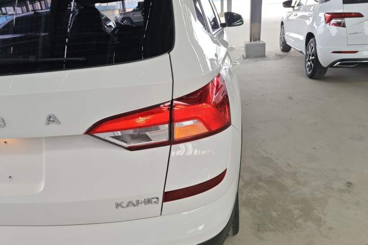 Used Skoda Kamiq 2022 1.5L Automatic Comfort Edition Right Rear Taillight