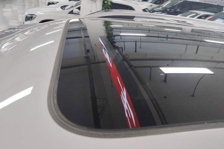 Used Volkswagen Tayron 2023 280TSI Two-Wheel-Drive Luxury Plus Advanced Version
