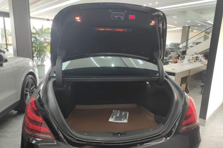 Used Mercedes-Benz S-Class 2020 S 350 L Exclusive Edition Prestige Collection Trunk