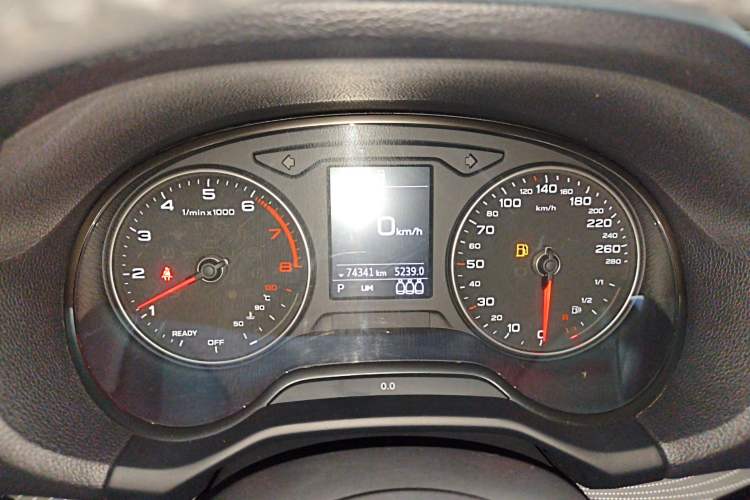 Used Audi Q2L 2018 35 TFSI Launch Exclusive Edition China V Instrument Cluster