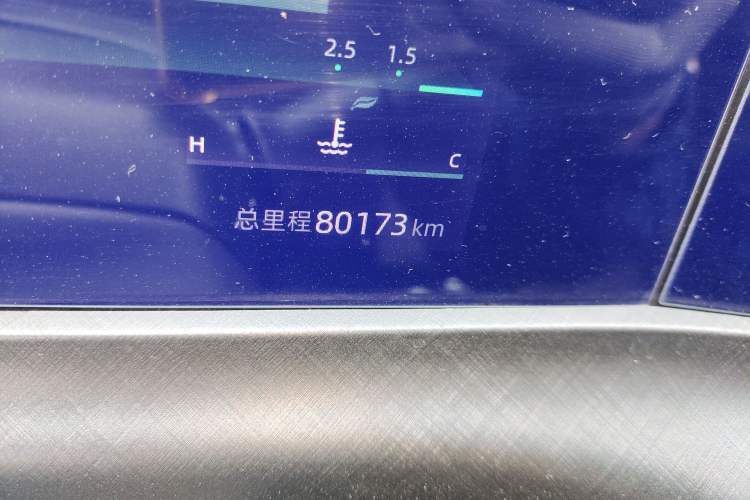 Used CHANGAN UNI-T 2022 1.5T Prestige Version Odometer Close Up