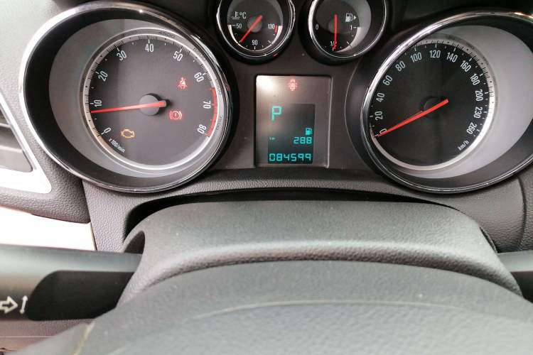 Used Buick Encore 2014 1.4T Automatic Two-Wheel Drive Urban Leading Model
