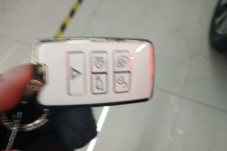 Used Land Rover Discovery Sport 2023 249 PS R-Dynamic SE Performance Tech Edition