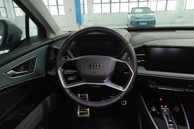 Used Audi Q5 e-tron 2023 40 e-tron Starry Edition Mecha Kit