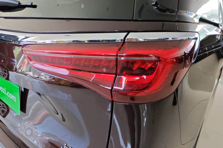 Used Buick GL8 2022 Facelift Avenir Aivia Six-Seat Deluxe Edition
