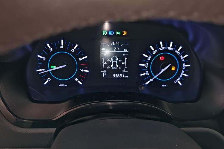 Used Chery Tiggo 3 2016 1.6L CVT ZhiShang Edition Instrument Cluster