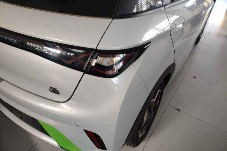 Used BYD Dolphin 2021 405 km Fashion Edition