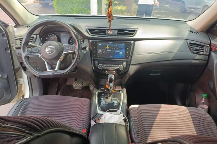 Used Nissan X-Trail 2019 2.0L CVT Smart Connect Comfort Edition 2WD