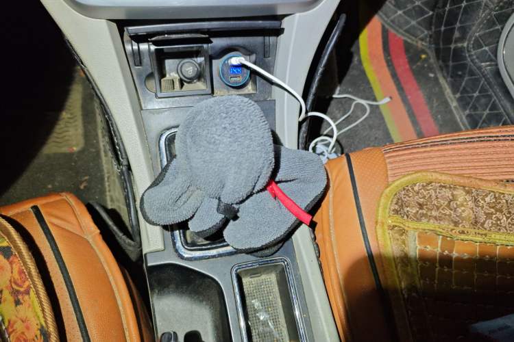 Used Geely Auto Emgrand 2016 Sedan 1.5L Manual Luxury Model
