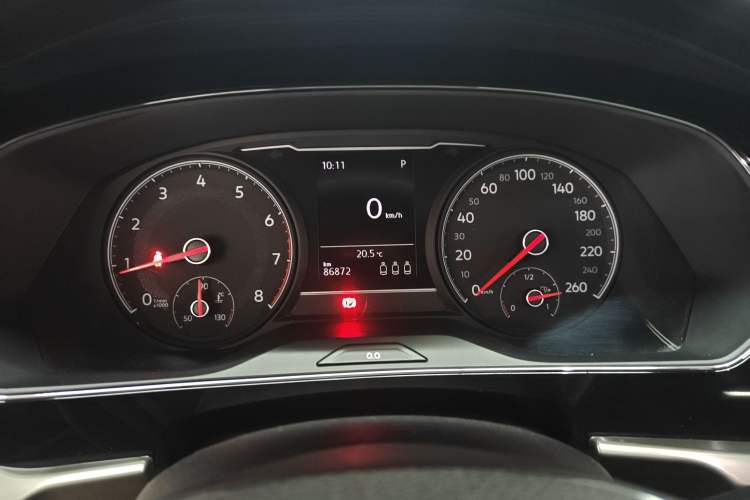 Used Volkswagen Passat 2020 Facelift 330TSI Elite Edition China VI Standard Instrument Cluster