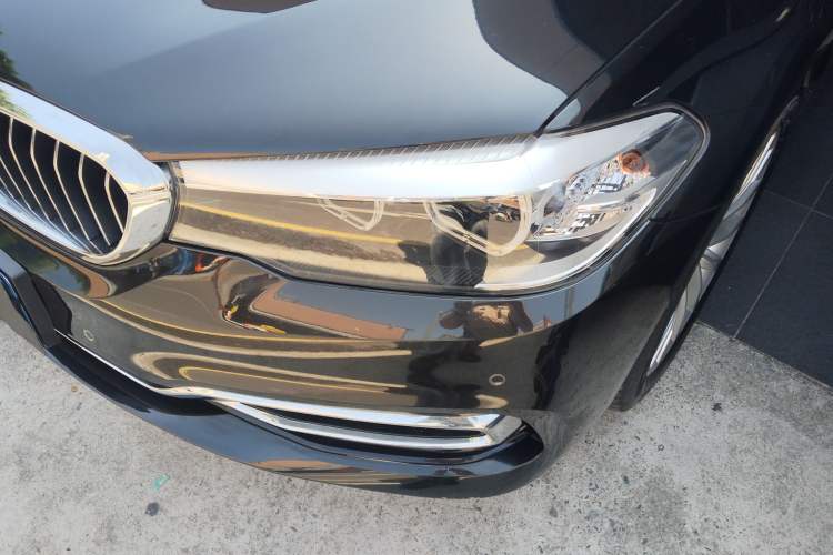 Used BMW 5 Series 2019 Facelifted 530Li Leading Edition Luxury Package