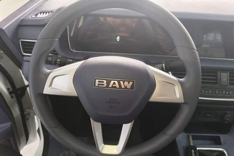 Used BAW Ruisheng Ace M7 2025 1.6L Manual Long Wheelbase Comfort Version 6/7 Seats
