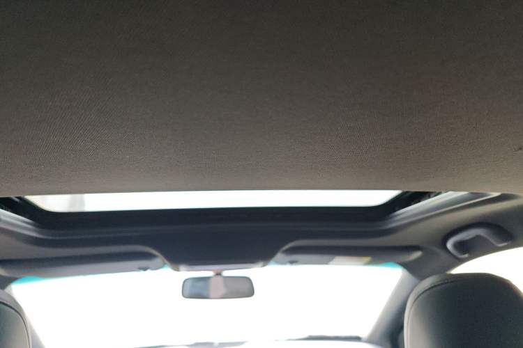 Used Chevrolet Monza 2020 Light Hybrid RS 330T Automatic Comfort Edition
