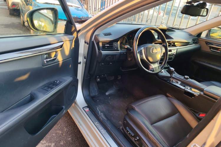 Used Lexus ES 2013 250 Elite Edition