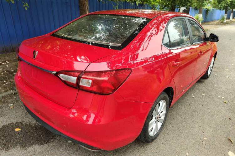 Used Roewe 360 2015 1.5L Automatic Luxury Edition
