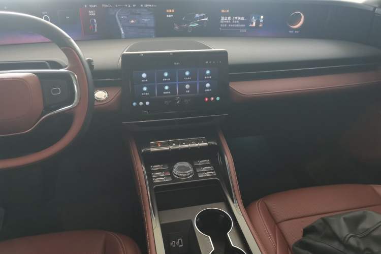 Used Lincoln Nautilus 2023 2.0T All-Wheel-Drive Luxury Hybrid Edition Audio And AC Panel