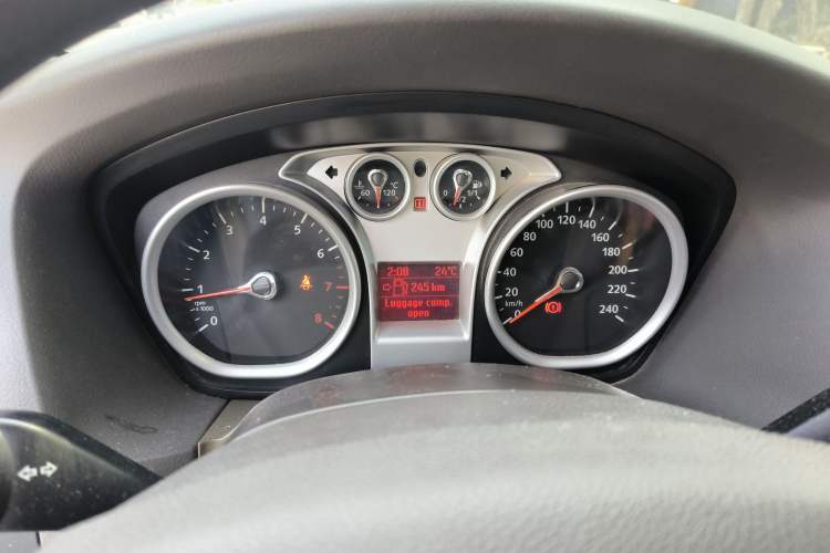 Used Ford Focus 2012 Sedan Classic 1.8L Manual Base Model