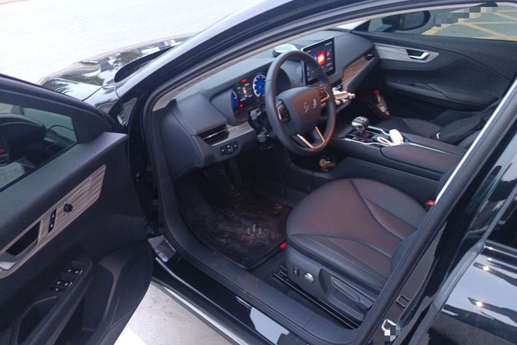 Used Hongqi E-QM5 2024 560km PLUS