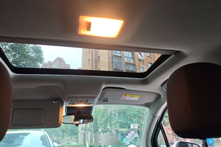 Used Buick Encore 2015 1.4T Automatic Two-Wheel Drive Urban Elite Version
