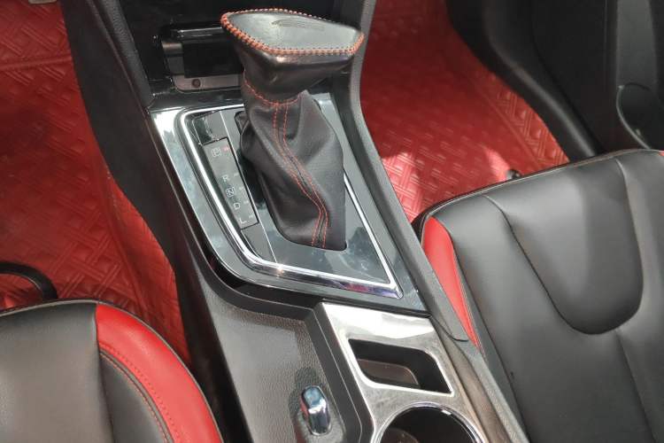 Used Venucia D60 2018 1.6L CVT Smart Connect Elite Edition