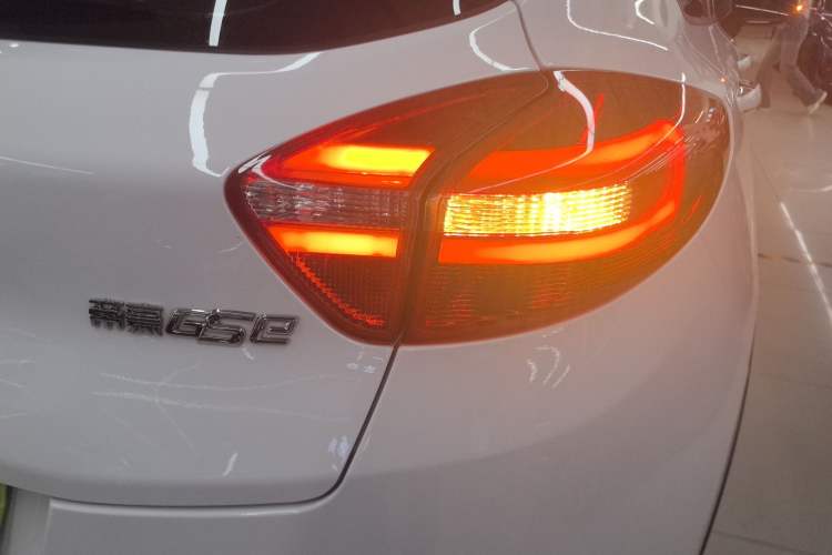 Used Geely Auto Emgrand GSe 2019 Restyled 500 LingShang Version Right Rear Taillight