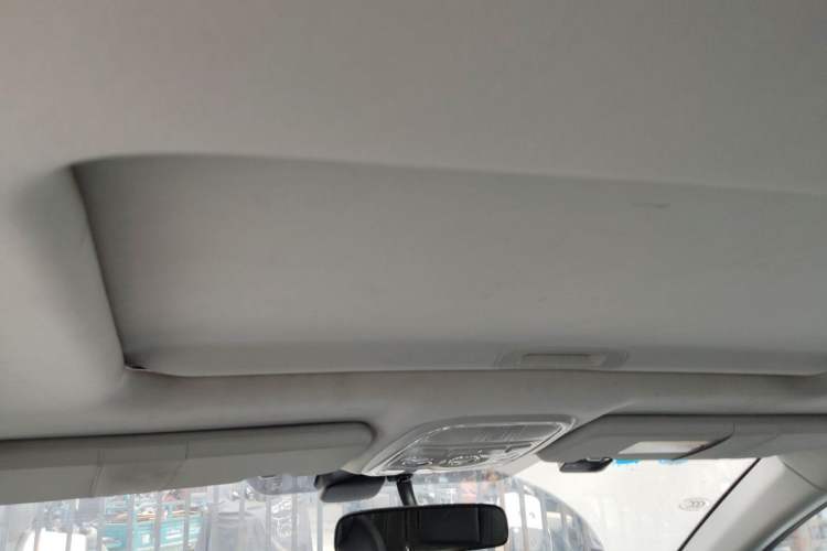 Used Haval H6 2015 Upgraded Model 1.5T Manual Two-Wheel Drive Elite Version
