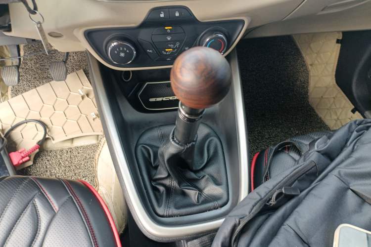 Used Ford Escort 2015 1.5L Manual Comfort Model