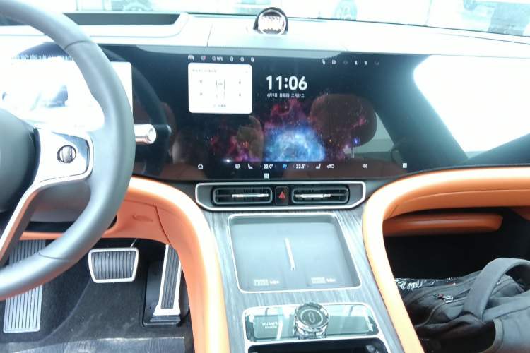 Used Hima AITO M9 2025 Extended-Range Ultra Version 52 kWh 6-Seater Audio And AC Panel