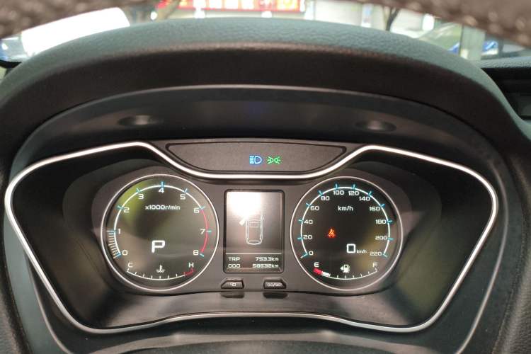 Used Geely Auto Vision X6 2016 1.3T CVT Flagship Model
