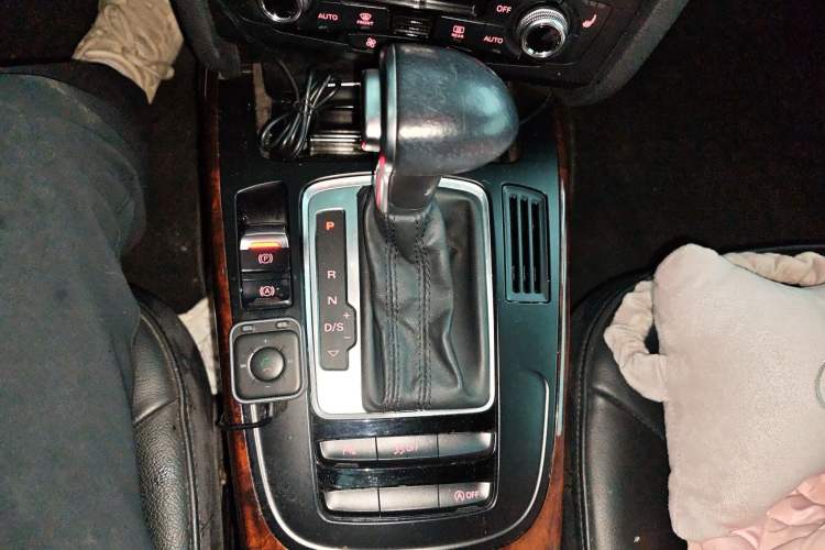 Used Audi A4L 2015 35 TFSI Automatic Comfort Model