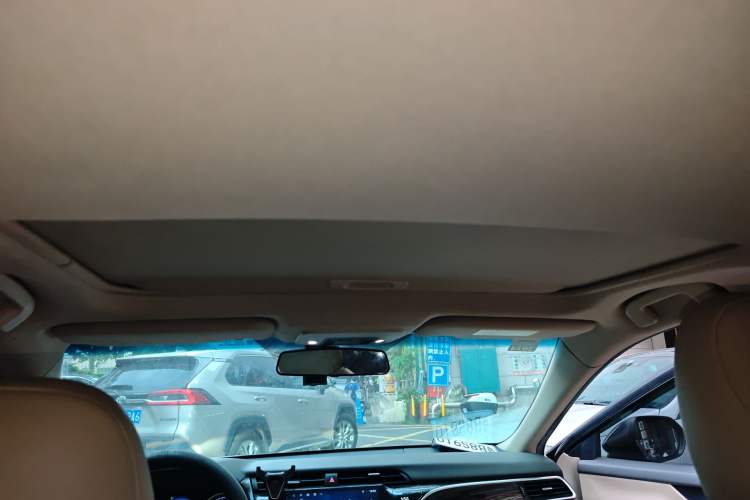 Used Toyota Camry 2018 2.0E Elite Edition Headliner