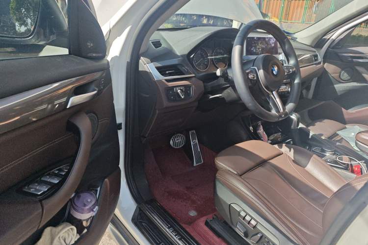 Used BMW X1 2018 xDrive20Li Luxury Model
